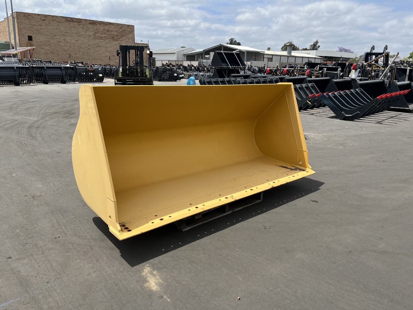 JOHN DEERE GP Bucket John Deere Pin on johndeere AU Buckets